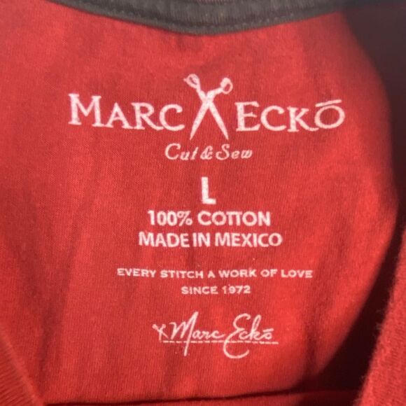 Marc Ecko Cut & Sew Womens Large V-Neck Top Crown Graphic T-shirt Goth Classic - Picture 2 of 7